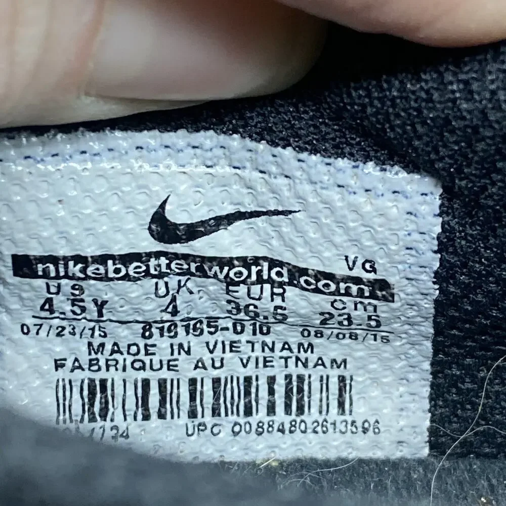 Nike Shoes Kids 4.5Y Boys Tiempo Rio III Athletic Soccer Sneakers 819195-010
